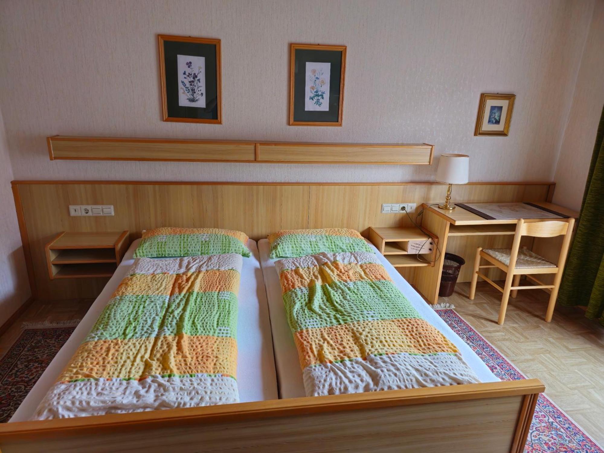 Haus Schweighofer Apartment Neuberg an der Muerz Bagian luar foto